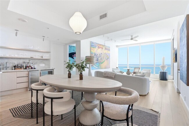 Photo - 100 South Pointe Dr Unit 1807