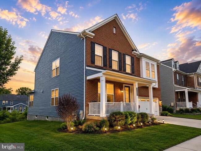Building Photo - 3332 Burton Dr