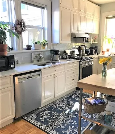 Building Photo - 36 Davis Ave Unit 1 Rental