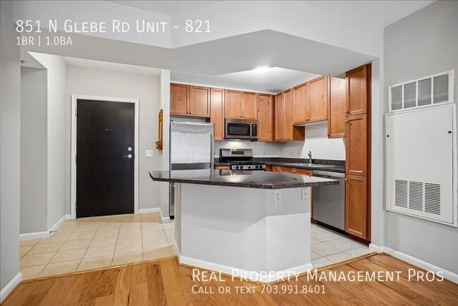Photo - 851 N Glebe Rd Unidad 821