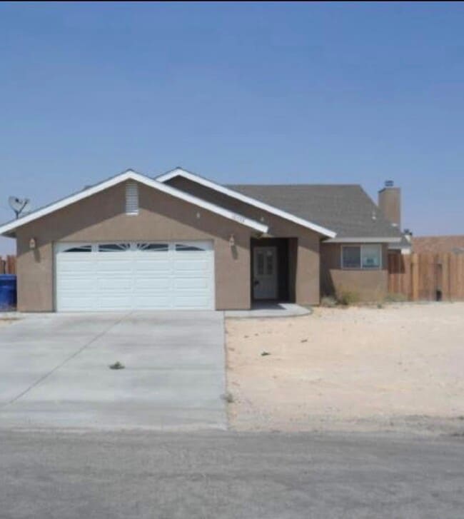 Building Photo - 10733 Garibaldi Dr