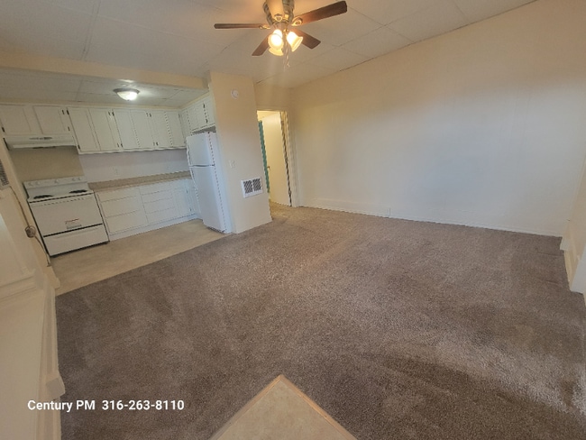 Photo - 321 S Osage St Unit 2