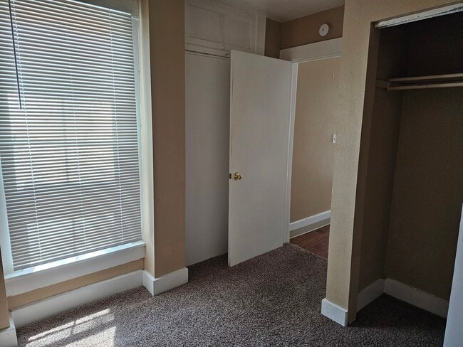 Photo - 329 E Dale St Unit 1
