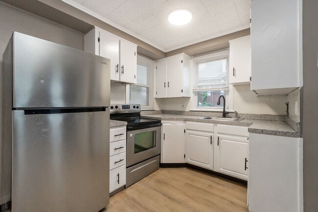Photo - 301 W Wilkes Barre St Unit 301 W Wilkes 2