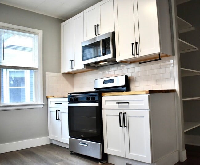 Photo - 109 Unger Ave Unit 109 Unger Upper