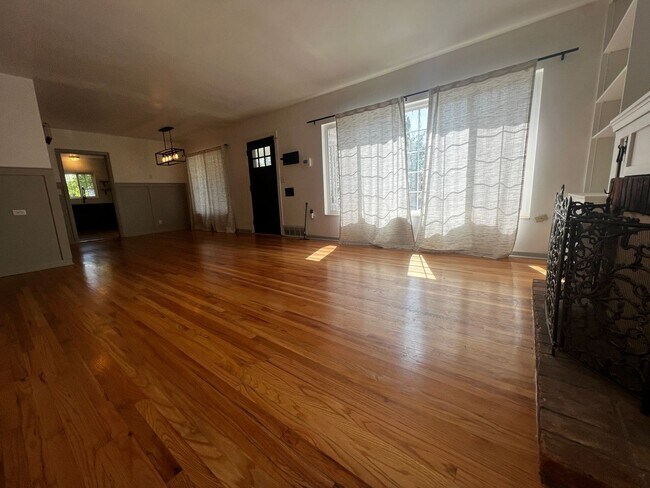 Photo - 4 Bedroom/2 Bathroom House in Ogden