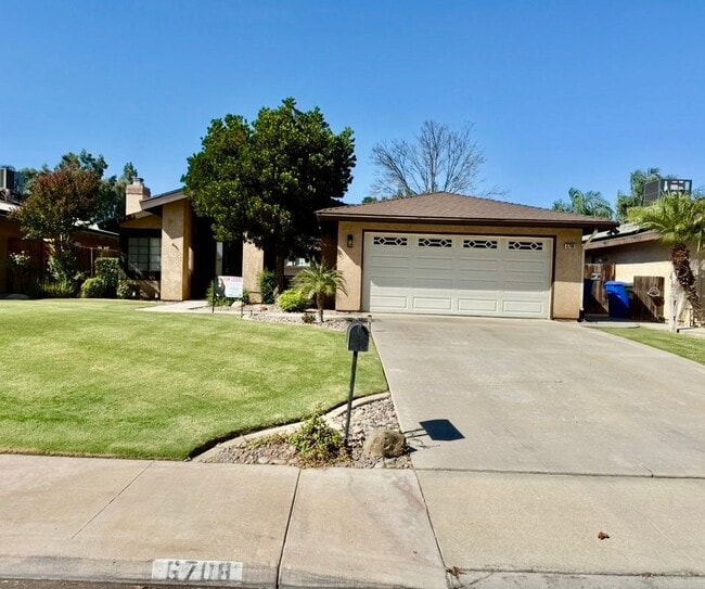Photo - 6708 Plaquemines Dr