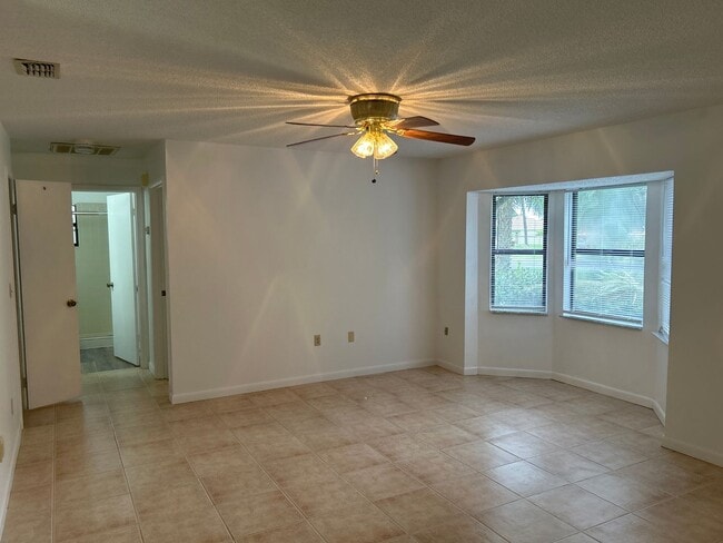 Photo - Beautiful 3 Bedroom Home Just Steps from L...
