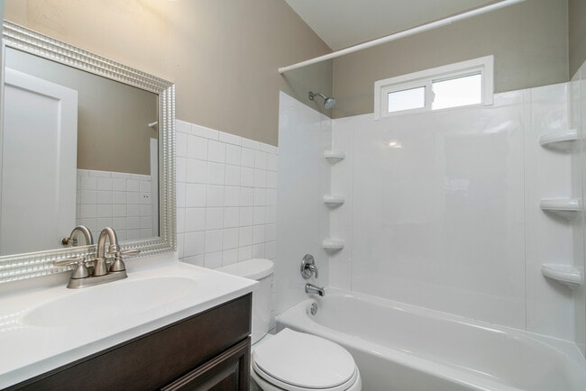 Photo - 1405 N Felts Rd