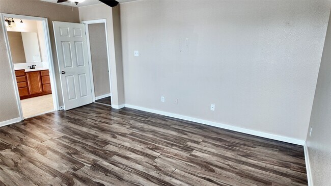 Photo - 8014 Chasewood Dr