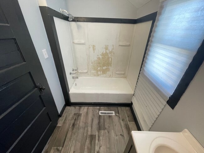 Photo - 6 Pennsylvania-