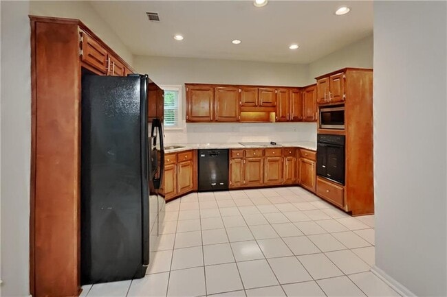 Photo - 1240 Cedar Brook Dr NE