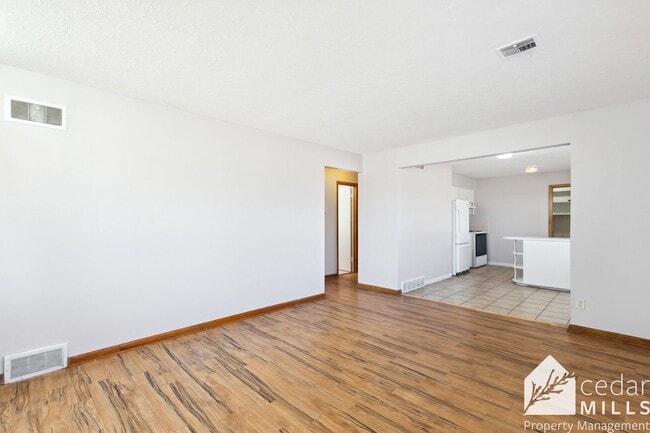 Building Photo - 1731 N Holyoke St
