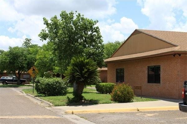 Building Photo - 1601 S Bridge Ave Rental