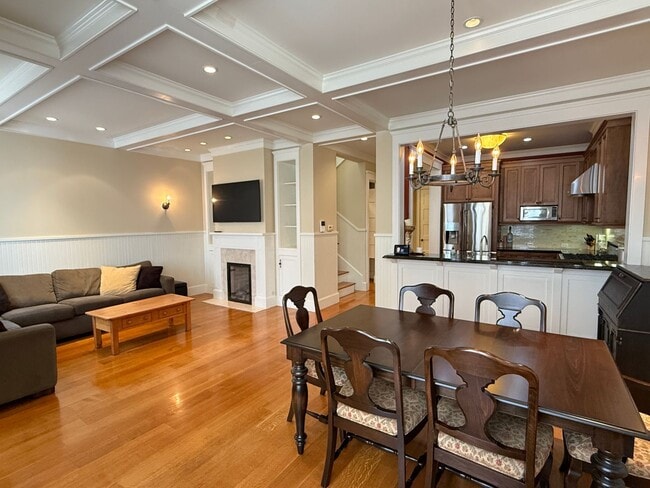 Photo - 1330 Sanchez St Unidad 1330