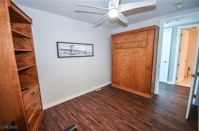 Photo - 4525 Dean Martin Dr Unit 910