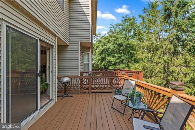 6110 Cliffside Trail