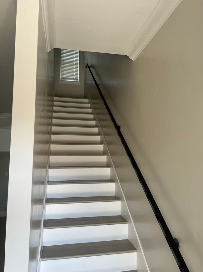 Photo - 1363 Harris Ave Apartamento Unidad 1363 Harris Avenue- Duplex