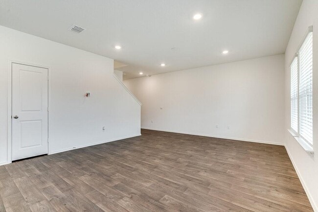 Photo - 14824 Grey Ghost Wy