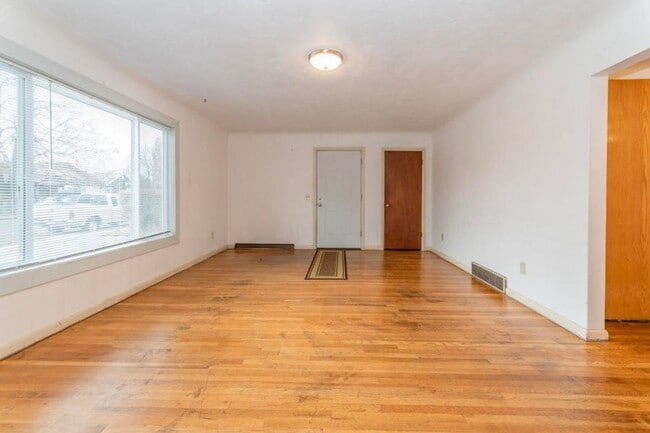 Photo - 1810 W Sussex Ave Unidad Upstairs