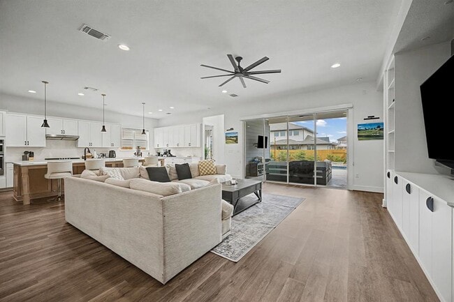 Photo - 8308 Orizzonte St