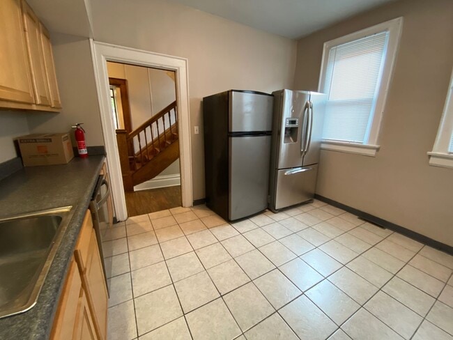 Photo - 165 E 12th Ave Unidad 165