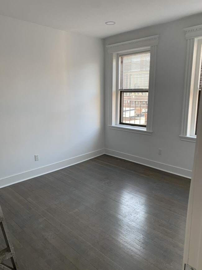 Photo - 11 Queensberry St Unit 39