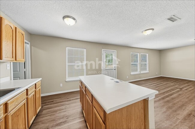 Photo - 6804 Woodland Heights Dr