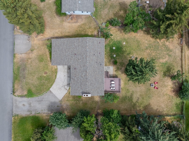 Photo - 1608 Alder Ct