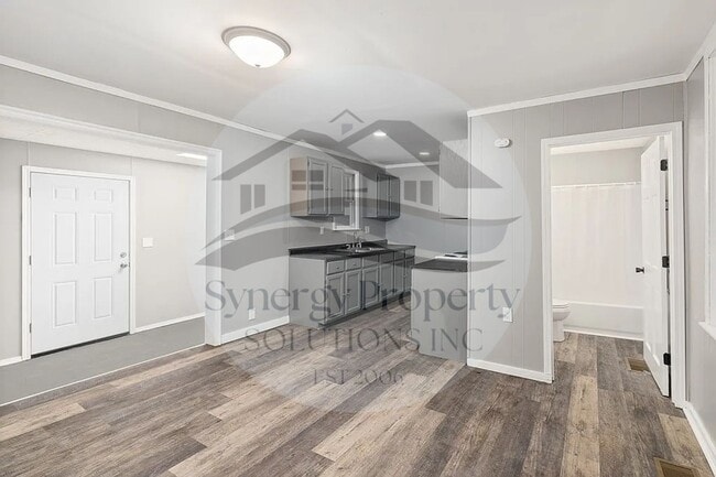 Photo - AVAILABLE NOW CRESTLINE HOME