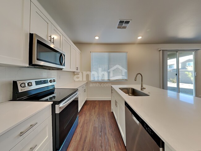 17116 W Townley Ave