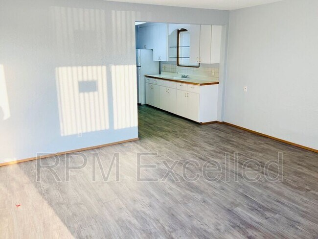 Photo - 1122 Lafayette St S Unit #4