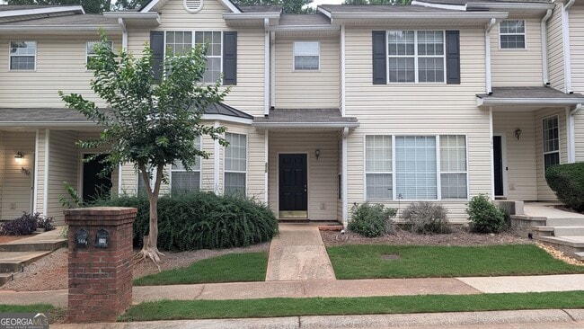 Photo - 370 Brentwood Dr
