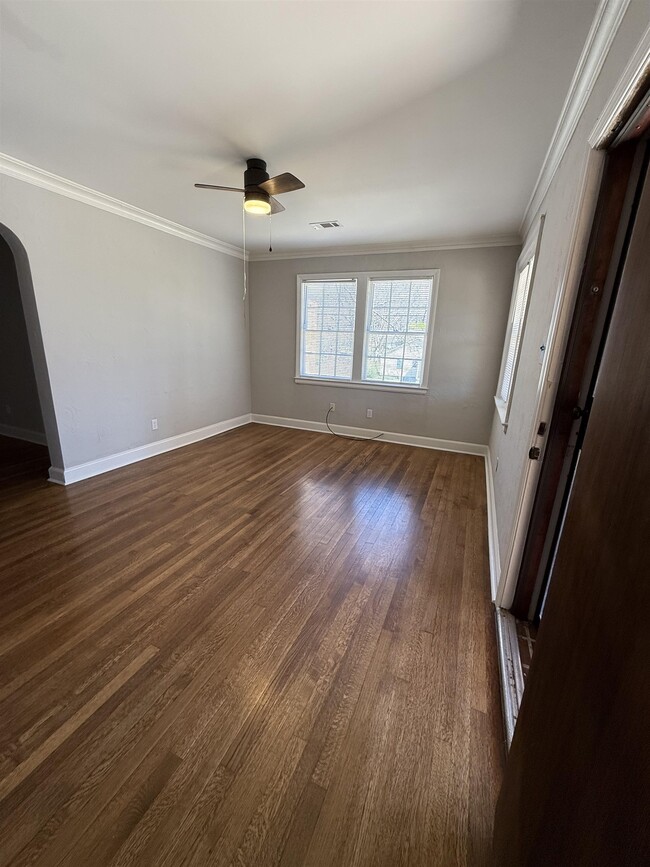 Photo - 764 Dunn Ave House