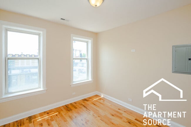 Photo - 3205 N Central Ave Unidad 2