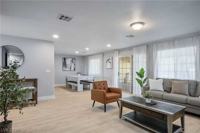Photo - 6990 W Richmar Ave