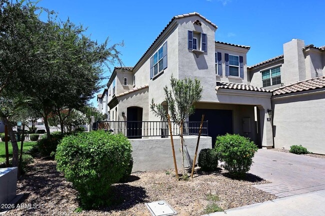 Building Photo - 202 E Markwood Dr