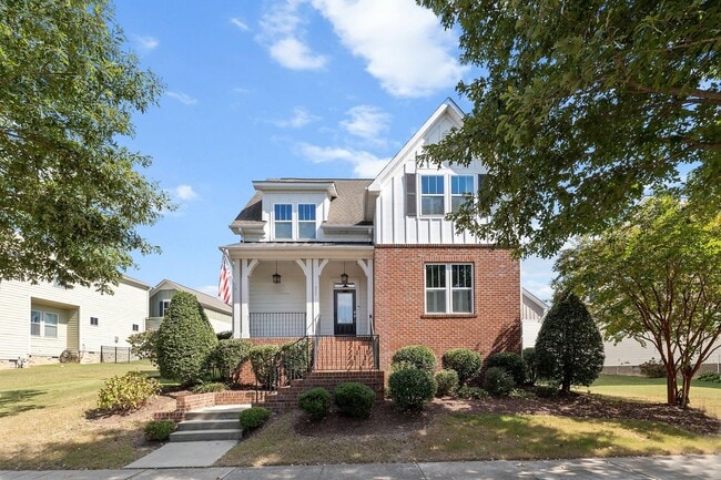 Building Photo - 4 Bedroom Home with Finished Flex Space Ab...