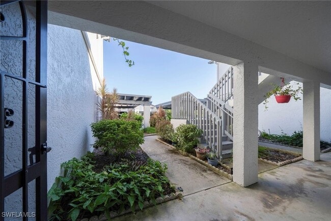 Photo - 17456 Woodland Trace Dr