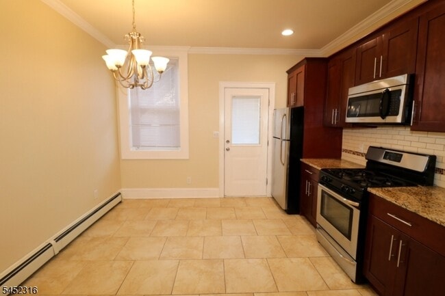 Photo - 93 Nichols St Unit R1