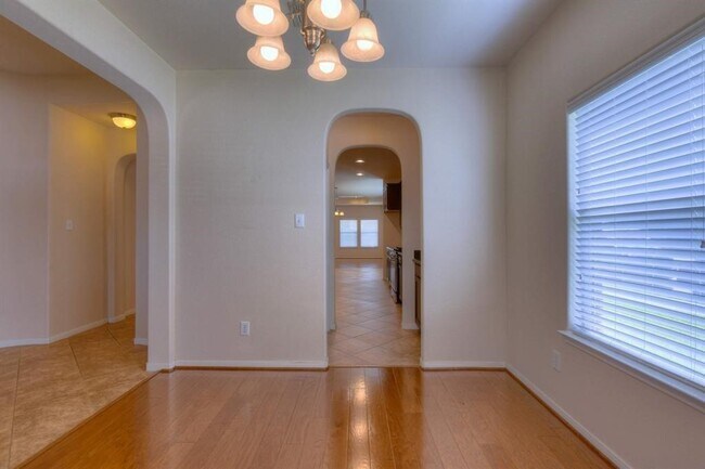 Photo - 4711 Bellows View Dr