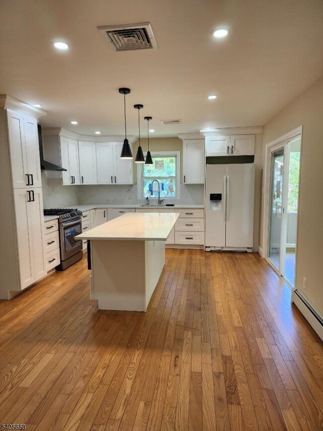 Photo - 23 Old Farm Rd