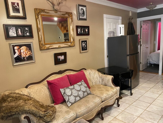 Photo - 176 Schools Dr Unidad ID1343299P