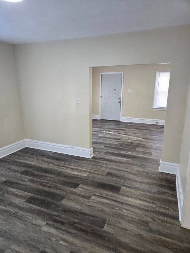 Photo - Charming 2-Bedroom Property in Prime Location (Section 8 Vouchers Accepted)