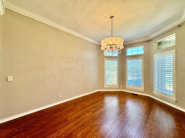 Photo - 2600 Sweetbriar Ct