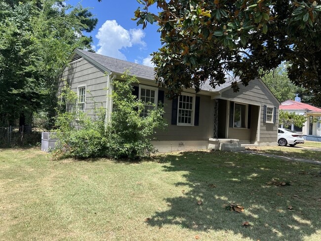 Photo - 2426 4th Ave E
