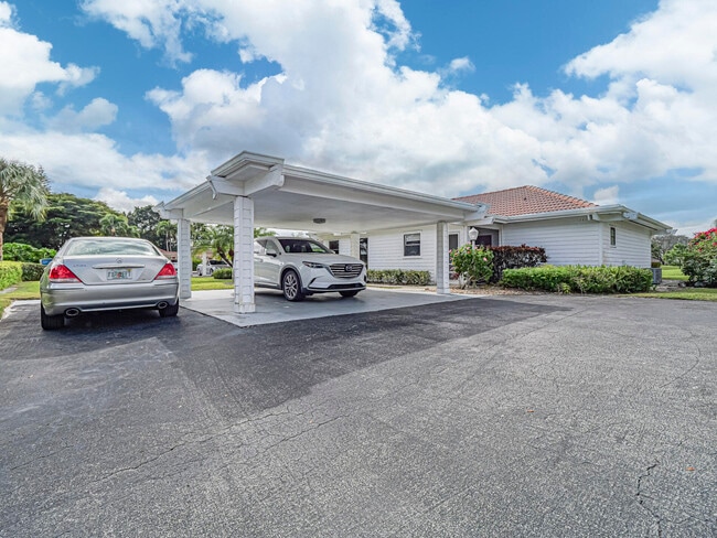 Photo - 13867 Eastpointe Way