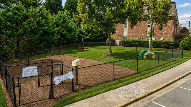 Collins Crossing Apartments