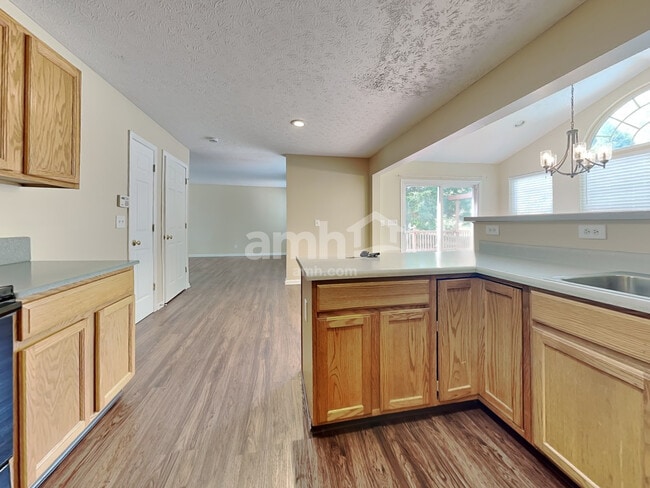 Photo - 1425 Windstar Ct
