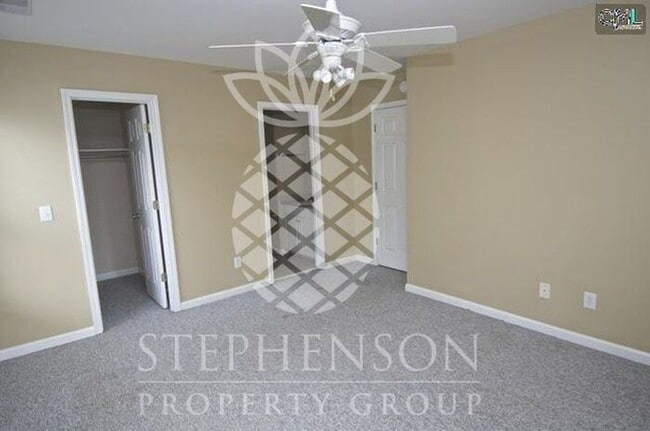 Photo - Student friendly rental